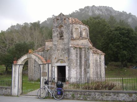 Kapelle Agios Nikolaos Fountoukli am Profitis Ilias, Rhodos