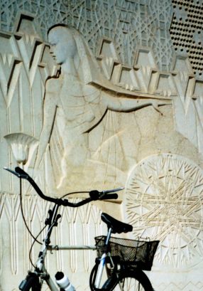 Staiger-Herrenrad Florida am Denkmal der sowjetisch-ägyptischen Freundschaft am Assuan-Staudamm, Ägypten