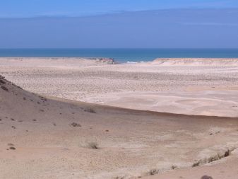 Sahara-Sandbecken am Atlantik
