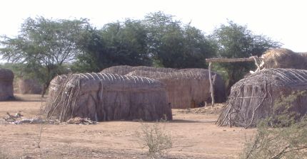 Stroh-Hütten im Senegal