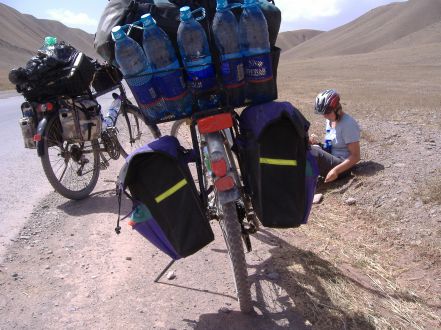 Pause im Gulcha-Tal, Kirgistan