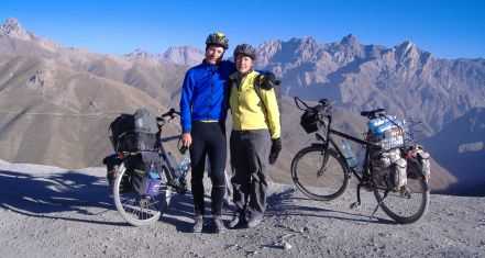 Chris & Miri auf dem Ansob-Pass (3373 m)