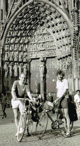 Christoph & Harmut im September 1987 vor dem Strasbourger Münster, Frankreich