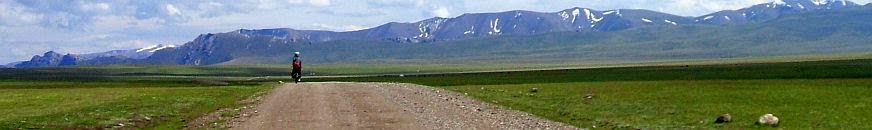 Kalmak-Ashu-Pass (3445 m)
