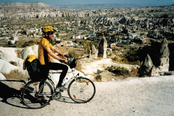 Chris on the Augusta Herrenrad in Göreme, Kappadokien
