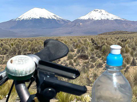 Doppelvulkan Payachata-Komplex: Parinacota (6.380 m) und Pomerape (6.282 m)