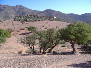 Berg-Dorf in den Ausläufern des Anti-Atlas