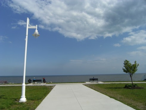 Veteran’s Memorial Beach in St. Clair Shores, Michigan, USA
