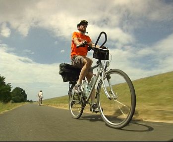 Elbe-Radweg: Streckenführung meist direkt am Deich