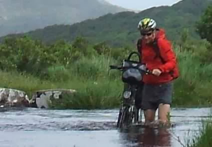 Christoph Gocke am Windy Gap, Ring of Kerry, Irland