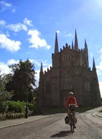 Chris on the Bike in Downpatrick, Nordirland