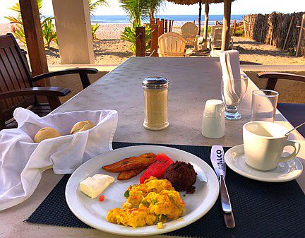 Breakfast: Izalco Hotel & Beach Resort, Costal del Sol, El Salvador