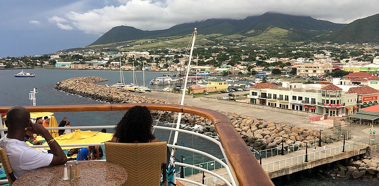 Carnival Fascination: Wir legen ab vom Hafen in Basseterre, St. Kitts