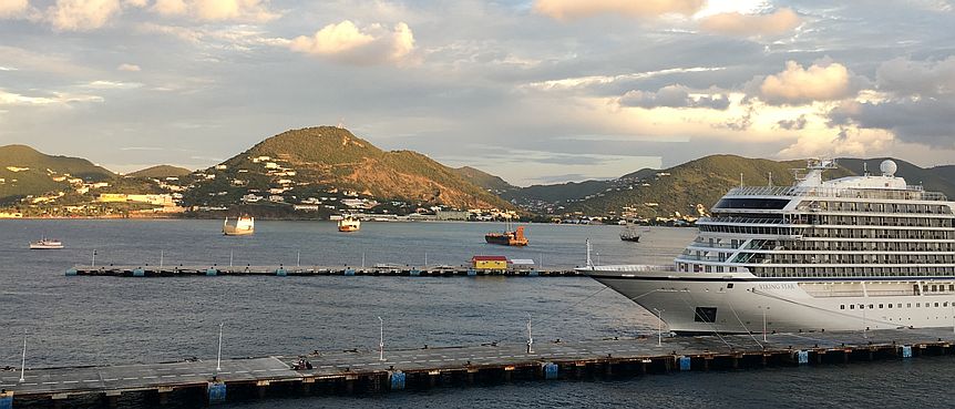 Approaching Philipsburg, Sint Maarten