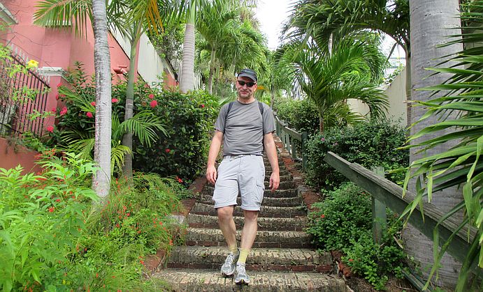 Chris auf den 99 Stufen von Charlotte Amalie, St. Thomas