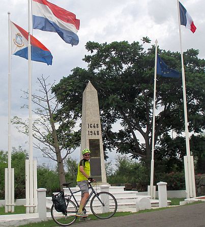 Border Point: Sint Maarten - Sint Martin