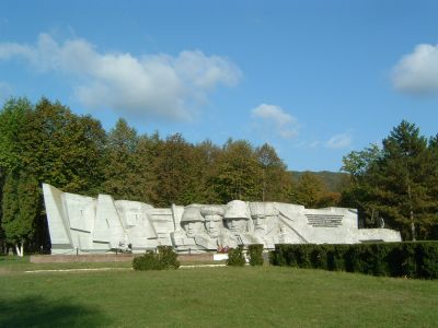 Denkmal 1942 zum II. Weltkrieg bei Beslan