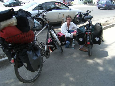 Schluss mit Biken: Miri in Chaschuri (Khashuri; vor 1917 Mikhaylovo; 1928-1934 Stalinisi), Georgien