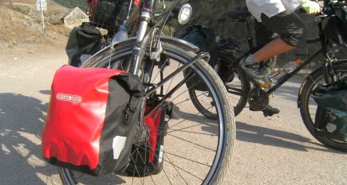 Ortlieb Radtaschen Front Roller 
      City rot/schwarz (30 X 25 X 14 cm) je 12,5 l