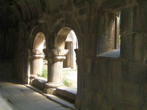 Vorhalle Matenadaran (1063), Kloster Sanahin, Armenien