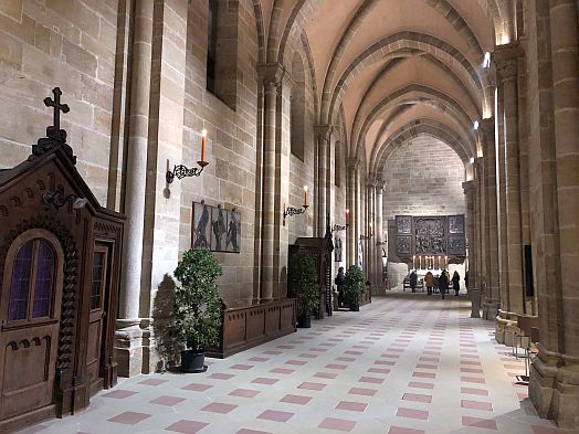 Bamberg: Seitenschiff Dom