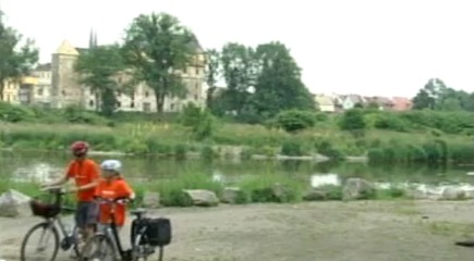 Franziska Wunderlich und Christoph Gocke an der Mulde bei Grimma, Sachsen