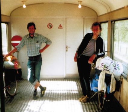 Georg Menke und Christoph Gocke im Zug des Lötschbergtunnel