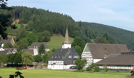 Lenne im Lennetal bei Schmallenberg