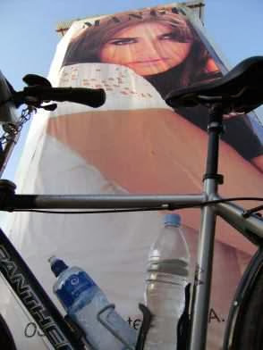 Sanierung mit Mango-Werbung: Burgstadt von Osijek, Kroatien